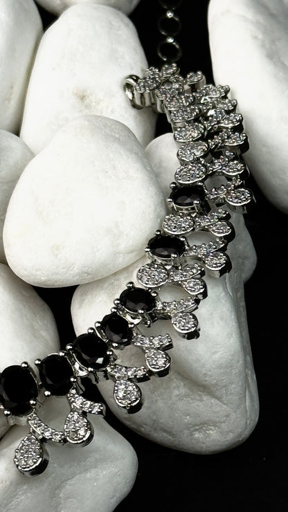 Black Marquise Royale Set