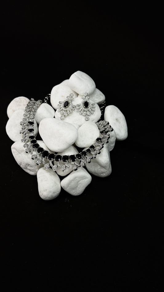 Black Marquise Royale Set