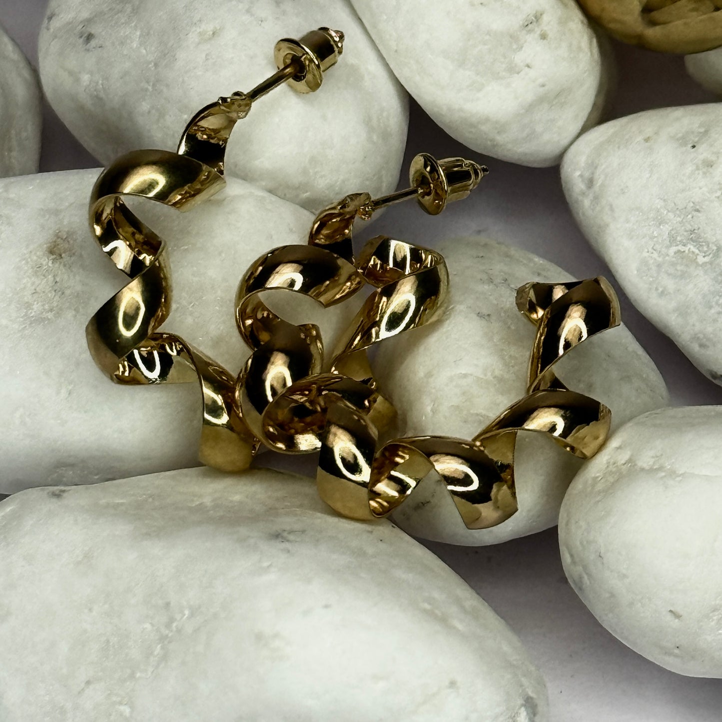 The Gold Trendsetter Trio