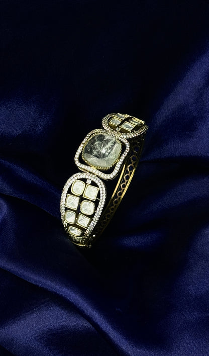 Heritage Polki Bangle