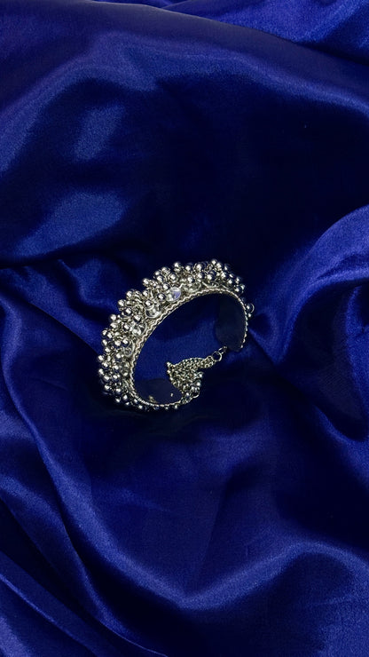 Ghungroo & Sparkle Cuff